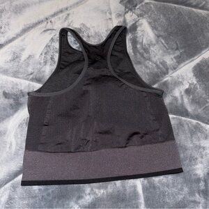 Lululemon tank top never worn! In perfect condition